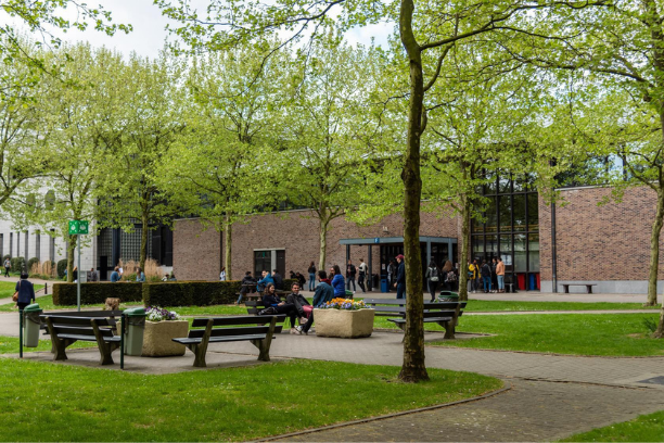 Espace vert sur le campus d'Erasme